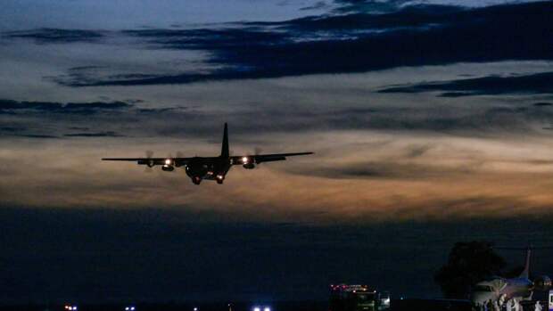 Проблемы с туалетом заставили самолет Челябинск — Петербург вернуться в аэропорт вылета