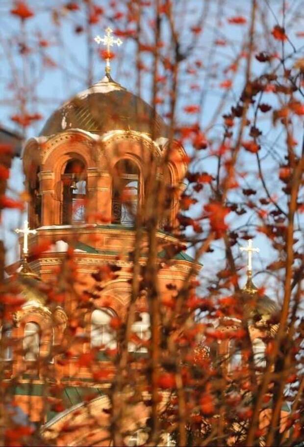 Дмитрий Азаров поздравил православных христиан Самарской области со светлым праздником Пасхи