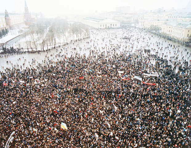 Самый большой протестный митинг в истории СССР (ФОТО)