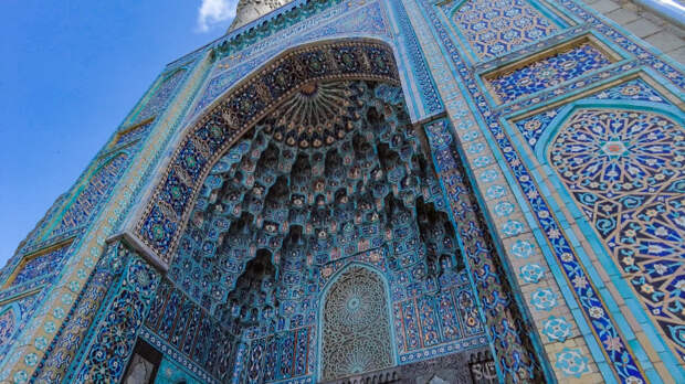 Утром 20 марта в Петербурге изменятся автобусные и трамвайные маршруты