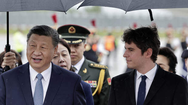 Си Цзиньпин: развитие отношений с Парижем привнесло стабильность в мир