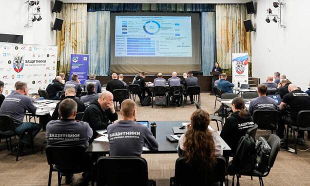 Участники программы «Защитники. Под крылом Архангела» изучают экономику Поморья