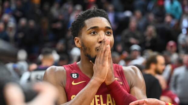 Donovan Mitchell unknowingly stole a teammate's opportunity to record a double-double.