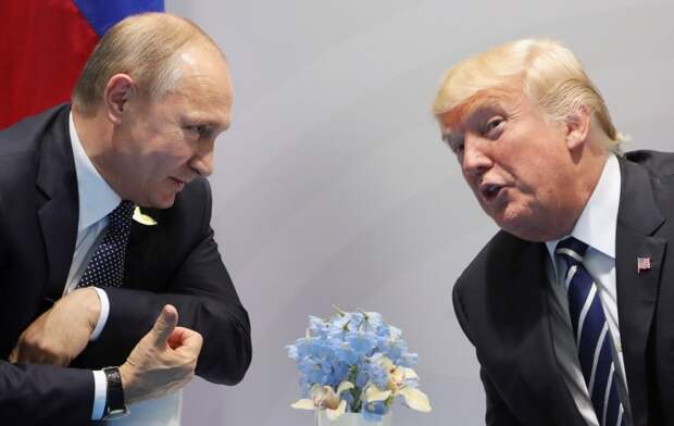 Президент США Дональд Трамп был завербован Россией и действует в интересах президента РФ Владимира Путина Президент США Дональд Трамп был завербован Россией и действует в интересах президента РФ Владимира Путина