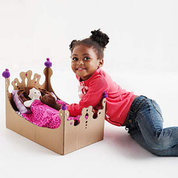 Детские игрушки из картонных коробок