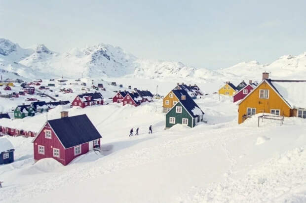 На фоне планов США резко выросло число запросов о переезде в Гренландию