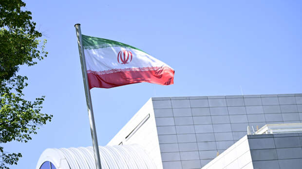 Иран заявил о несогласии с созданием коридора через Армению