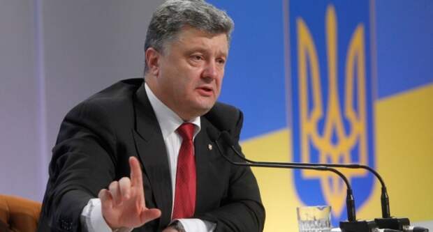 Порошенко пригрозил отрубить руки тем, кто ворует в армии