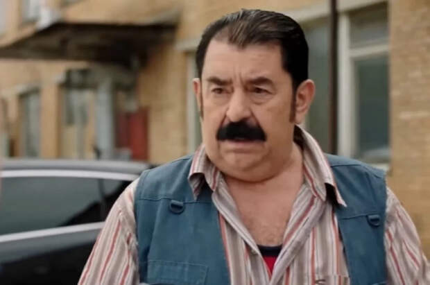 Играл Сталина, знал Джеки Чана: актер Гузун стал бездомным и умер в нищете