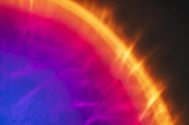 Ученый Бернс предрек безумие в мировой политике из-за солнечной бури