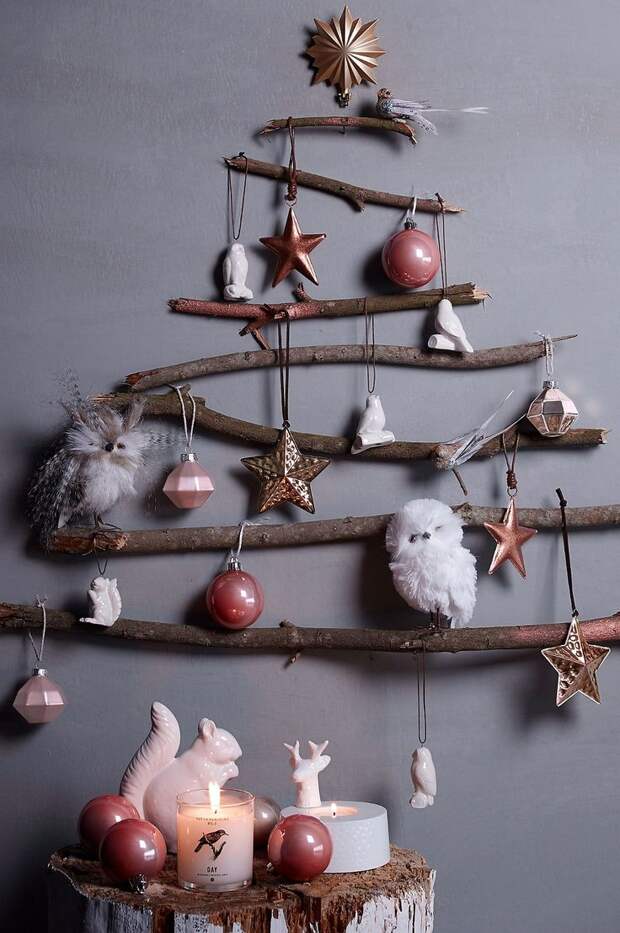 driftwood Christmas tree