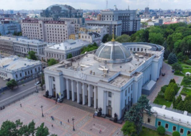 ЕС проигнорировал предупреждение Москвы и не намерен вывозить дипломатов из Киева