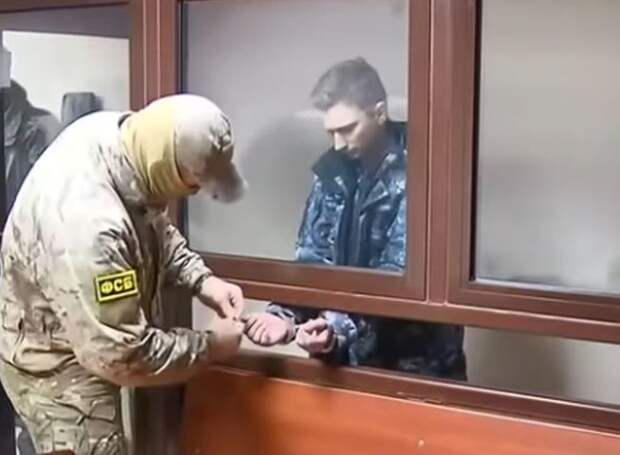 В суд поступили ходатайства о продлении ареста 24 украинским морякам