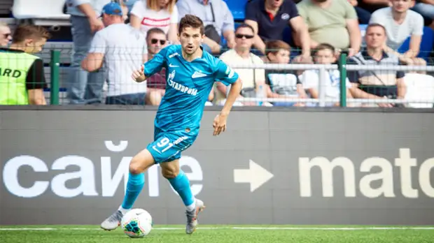 Первый тренер Сутормина заявил, что получил деньги от футболиста