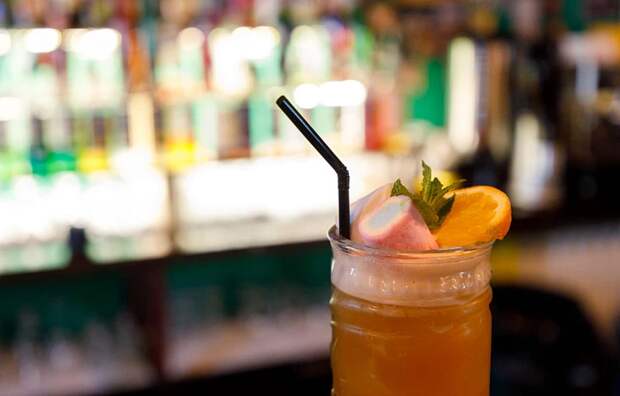 Тульский врач рассказала, чем заменить алкоголь на новогоднем столе