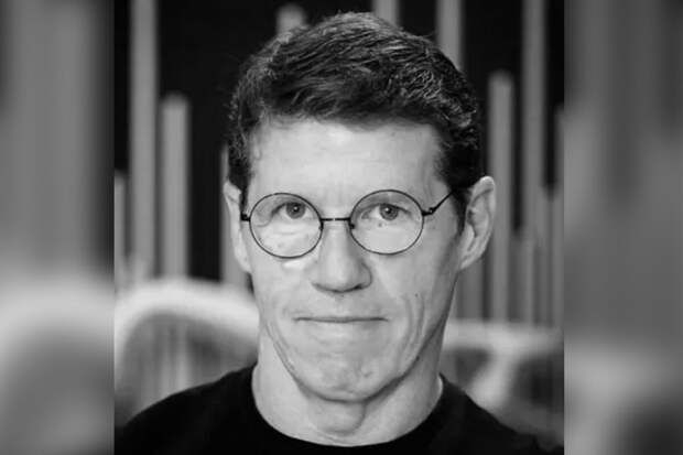 Умер композитор Гай Мун, написавший мелодию к "Губке Бобу Квадратные Штаны"