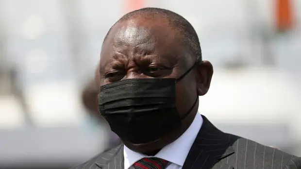 Президент ЮАР призвал не поддаваться панике из-за штамма «омикрон»