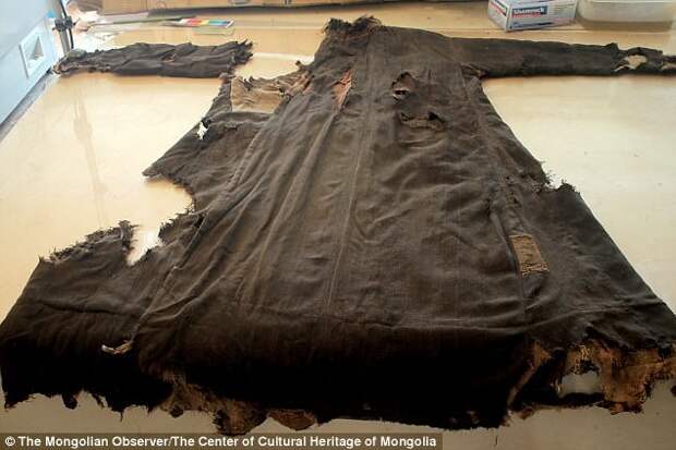 Монгольская "мумия в кроссовках" умерла от удара по голове алтайская, археологи;находка, археологические находки, археология, мумия