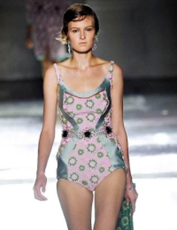 купальники 2012 Prada купальники 2012 Prada
