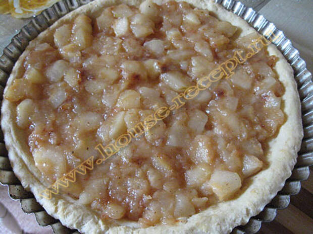 Пирог с начинкой из яблок