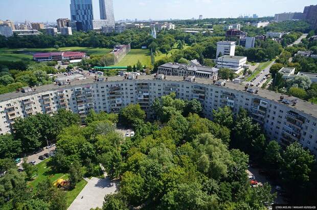 Странная конструкция изначально всем понравилась, однако проект вскоре закрыли. Фото: stroi.mos.ru