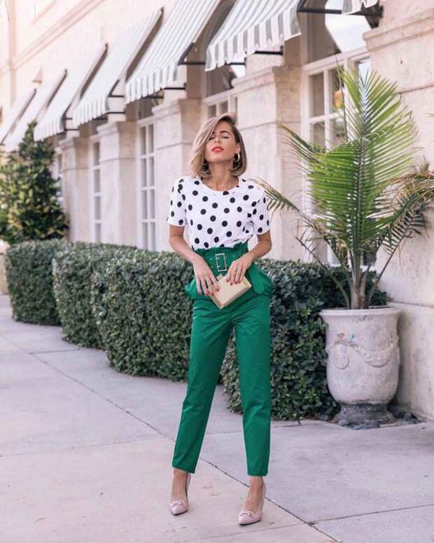 Модные летние образы 2020 для невысоких женщин