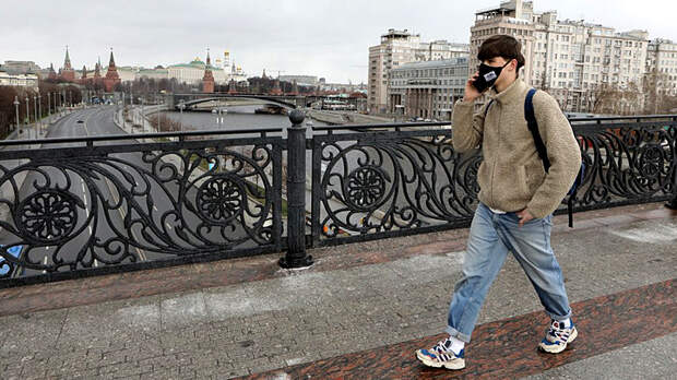 В онлайн-суд отведёт телефон: Как власти следят за нашей самоизоляцией