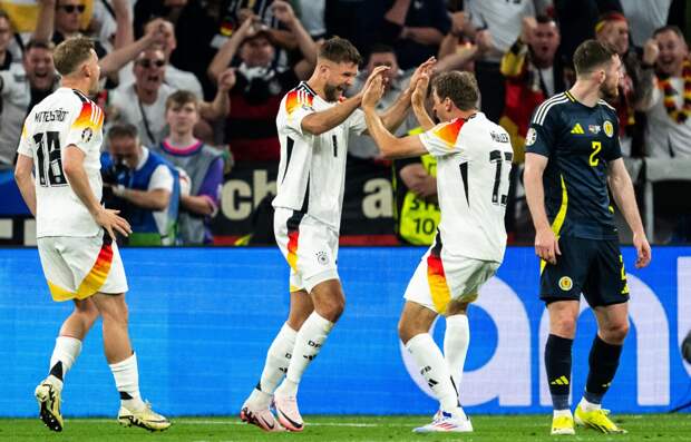 Мусиала признан лучшим игроком матча Германия — Шотландия