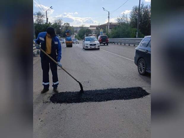 Ямочный ремонт продолжается в Чите