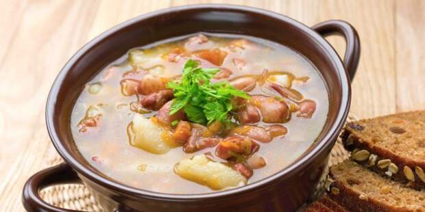 Фасолевый суп со свининой: простой рецепт