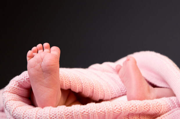 В Нидерландах мать травила младенца лекарствами через молоко