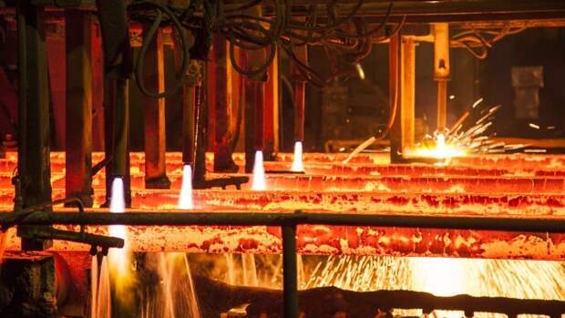 На Магнитке роботы заменили людей в зонах сверхвысоких температур