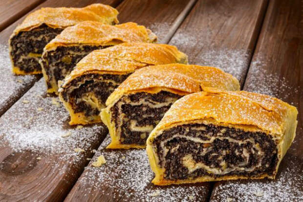 strudel-s-makom-i-orehami (600x400, 84Kb)