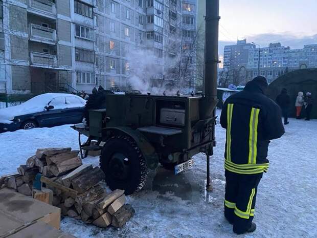 В Киеве собираются копать выгребные ямы – канализация под угрозой замерзания