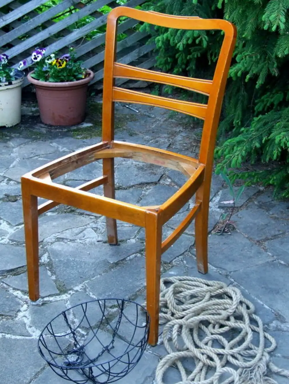 Декор стула веревкой