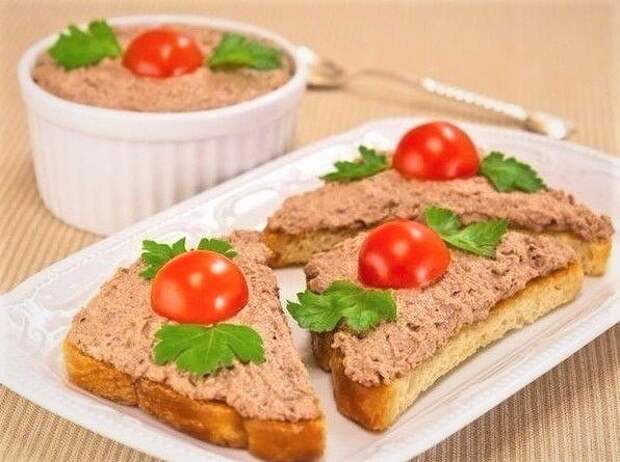 Вкусная и сытная намазка на бутерброды