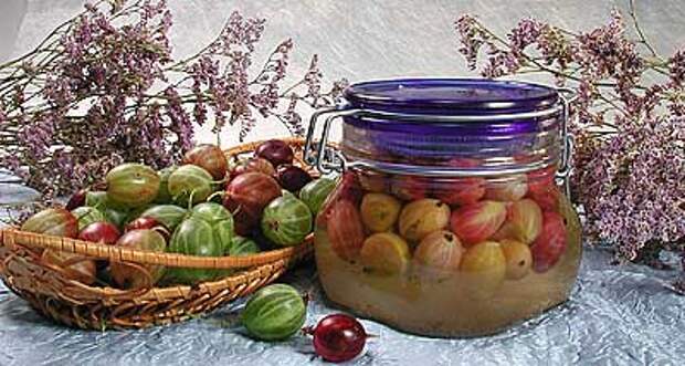 Джем из черной смородины и крыжовника