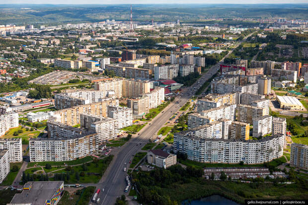 Молодёжный проспект в микрорайоне ФПК.Молодёжный проспект в микрорайоне ФПК.