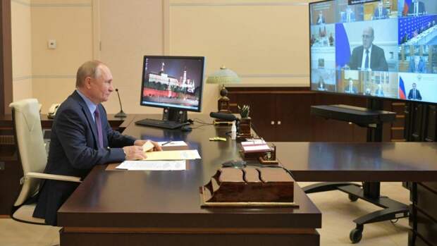 Владимир Путин: Многие решения по развитию страны и укреплению социальной сферы были инициированы «Единой Россией»