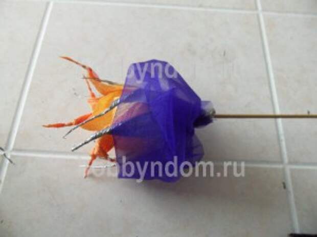 как сделать букет из конфет (9)