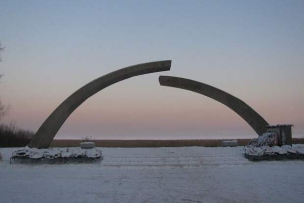 Александр Беглов и Александр Бельский: 18 января - священная дата для жителей Петербурга