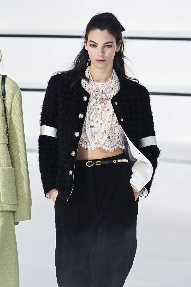 Chanel осень-зима 2020-2021
