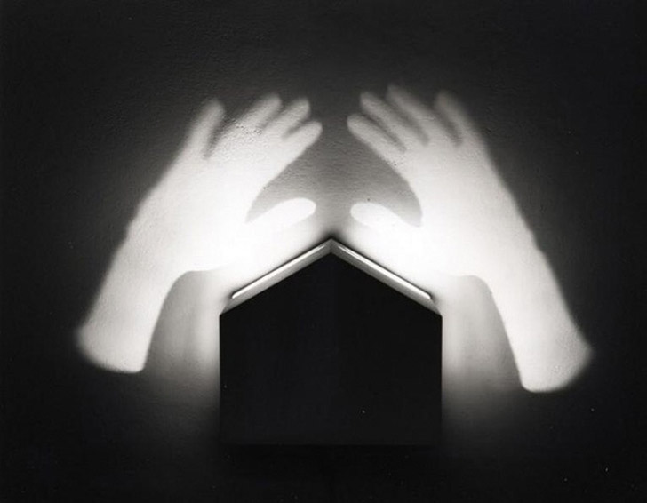 shadows12 Художник, рисующий тенью