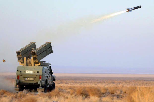 Армия Ирана сообщила об атаке на места дислокации истребителей США в Иордании