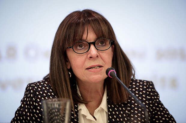 В Греции президентом впервые в истории страны стала женщина