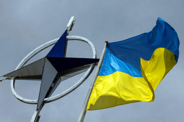 Столтенберг: поставки оружия Киеву должны быть на сумму не менее $40 млрд в год