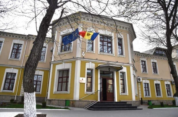 Дело дипломов в медуниверситете: ряд сотрудников учебного заведения был допрошен