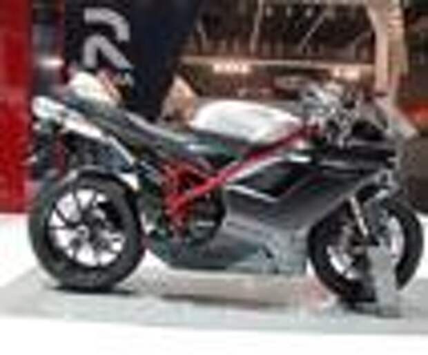 Ducati 2013 года – новые цвета