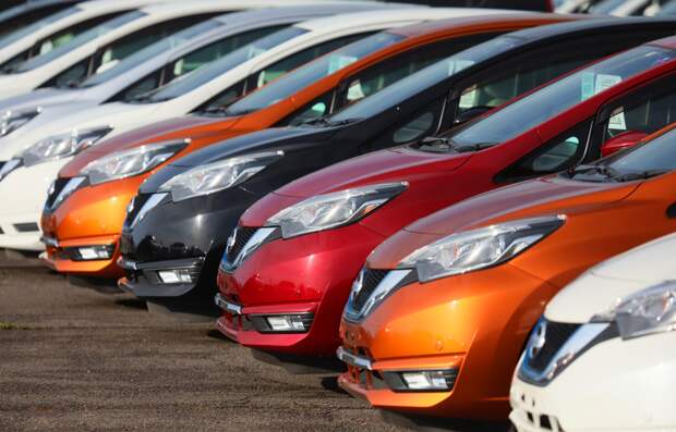 Спрос на подержанные дорогие иномарки растет