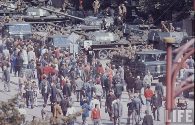 Dunaj28 Операция Дунай   взгляд на вторжение в Чехословакию 45 лет спустя